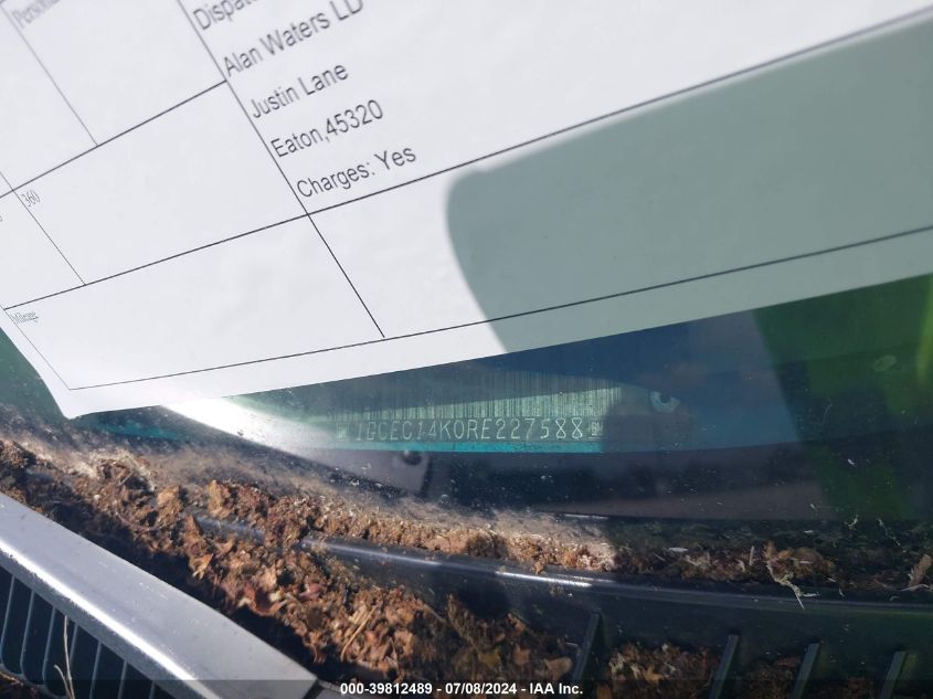 1994 Chevrolet Gmt-400 C1500 VIN: 1GCEC14K0RE227588 Lot: 39812489