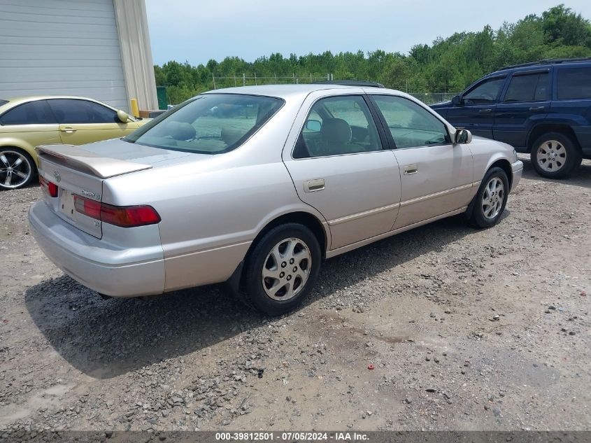 1997 Toyota Camry Xle V6 VIN: 4T1BF22K4VU905645 Lot: 40750571