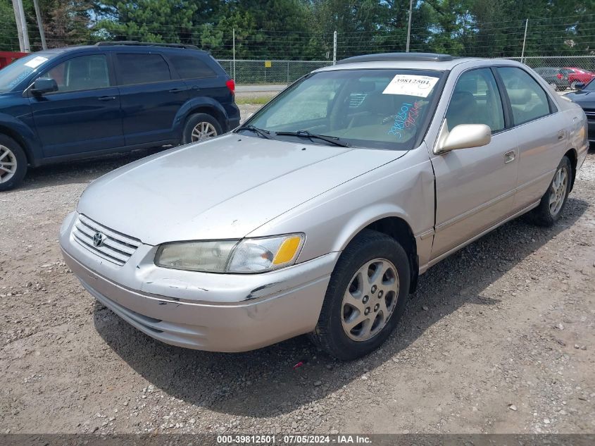 1997 Toyota Camry Xle V6 VIN: 4T1BF22K4VU905645 Lot: 40750571