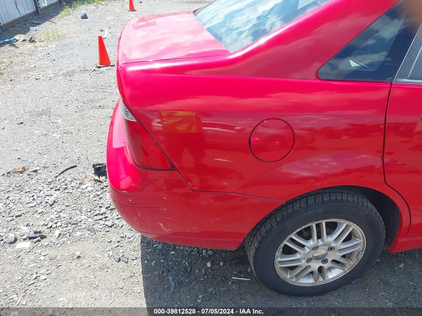 2007 Ford Focus S/Se/Ses VIN: 1FAFP34N27W236580 Lot: 39812528