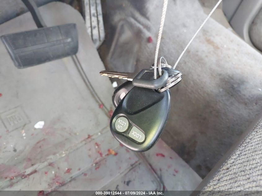 1997 GMC Sierra 1500 Sl Wideside VIN: 2GTEK19R9V1560361 Lot: 39812544