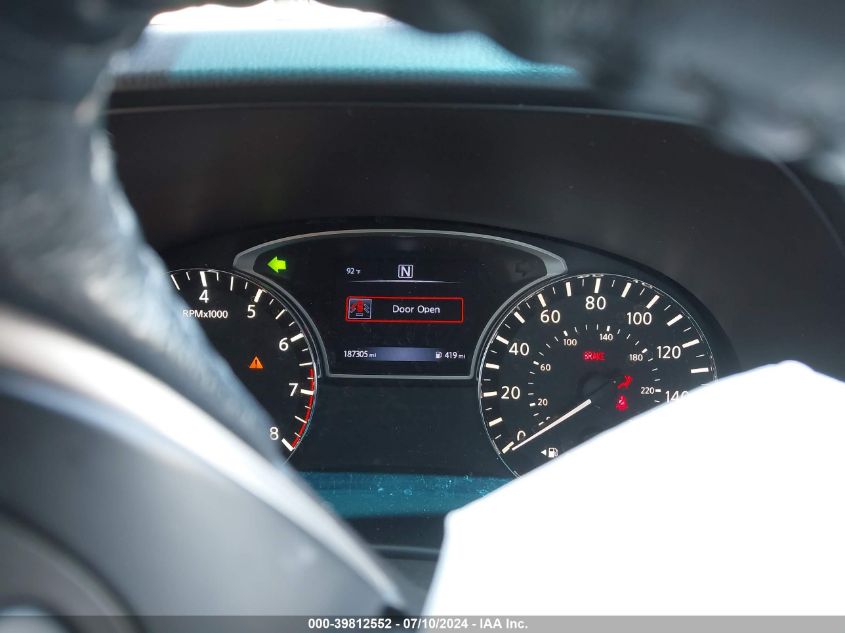 2017 Nissan Pathfinder Sv VIN: 5N1DR2MN2HC610772 Lot: 39812552