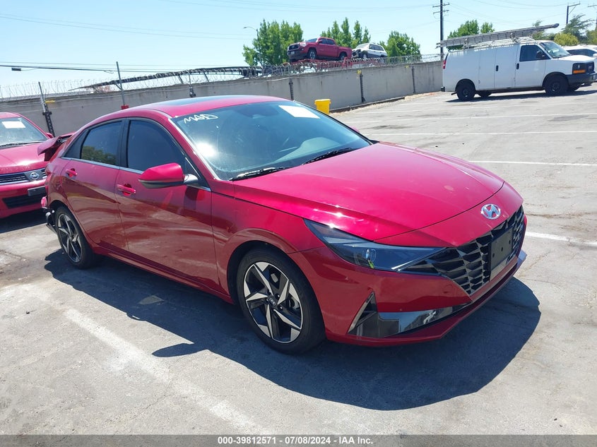 2022 HYUNDAI ELANTRA  (VIN: KMHLN4AG6NU367692)
