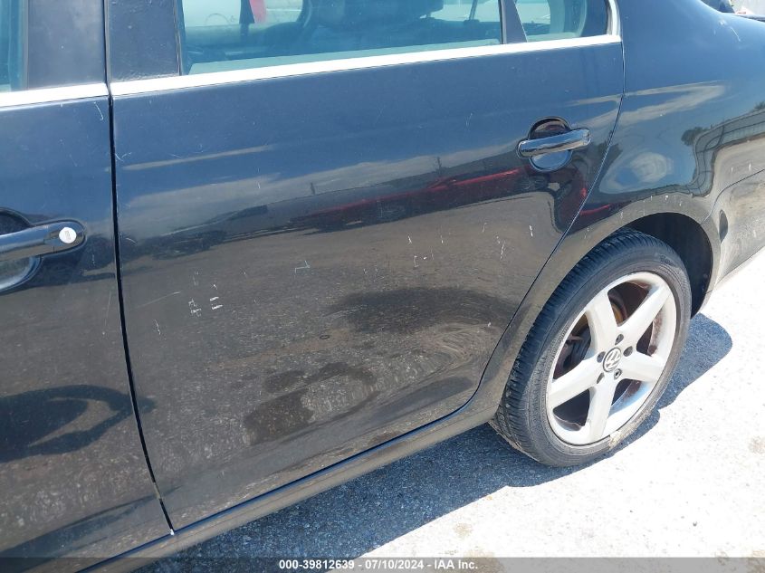 2009 Volkswagen Jetta Sel VIN: 3VWRM71K29M085600 Lot: 39812639