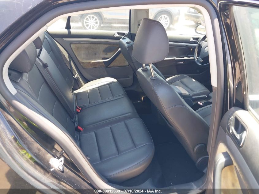 2009 Volkswagen Jetta Sel VIN: 3VWRM71K29M085600 Lot: 39812639