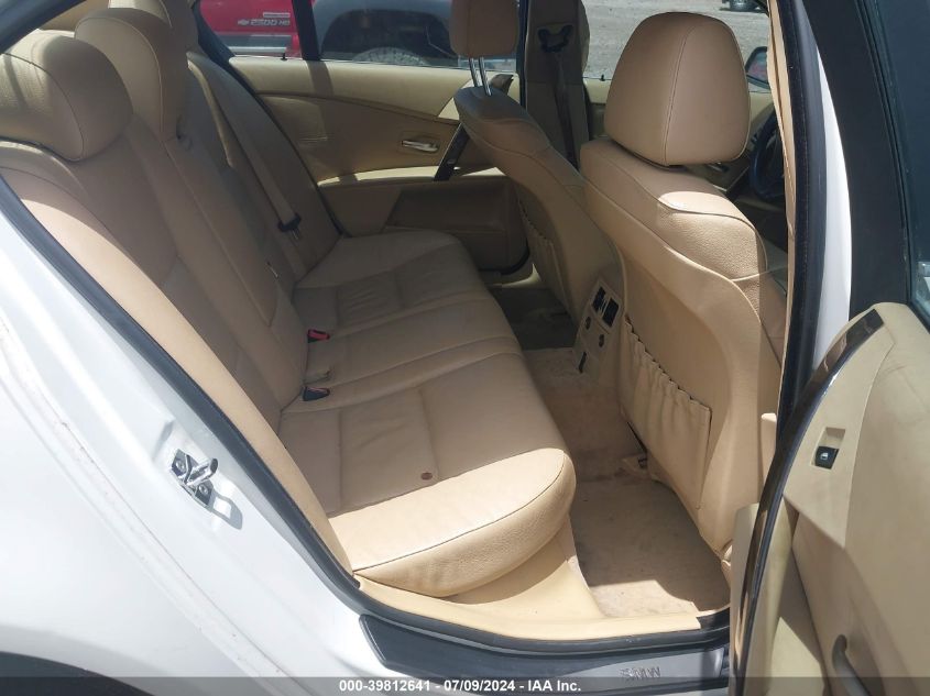 2004 BMW 545I VIN: WBANB33584B107281 Lot: 39812641