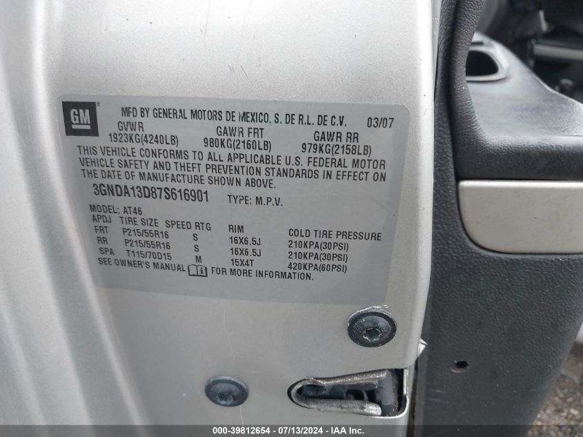 2009 Chevrolet Hhr Ls VIN: 3GNCA13B29S586761 Lot: 39812654