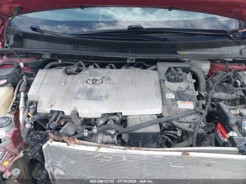 2018 Toyota Prius Three VIN: JTDKARFUXJ3056290 Lot: 39812763