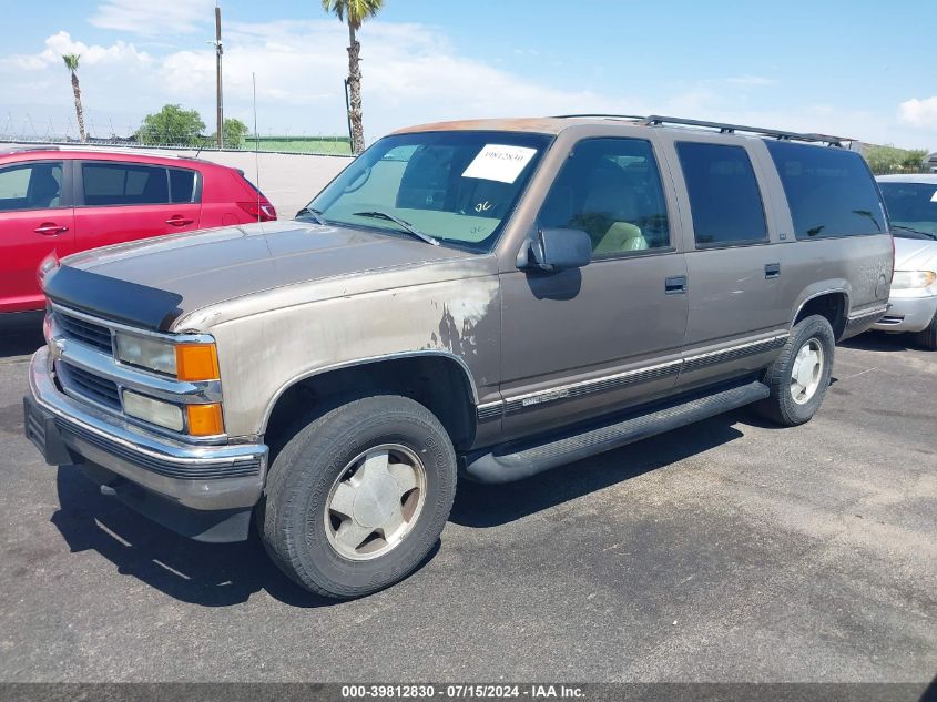 1997 GMC Suburban 1500 Sl VIN: 1GKFK16R5VJ718343 Lot: 39812830