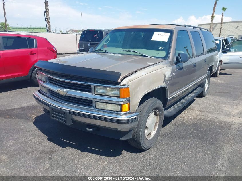 1997 GMC Suburban 1500 Sl VIN: 1GKFK16R5VJ718343 Lot: 39812830