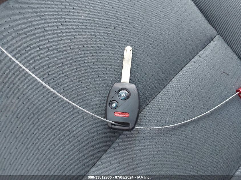 2007 Honda Pilot Lx VIN: 5FNYF18137B002406 Lot: 39812935