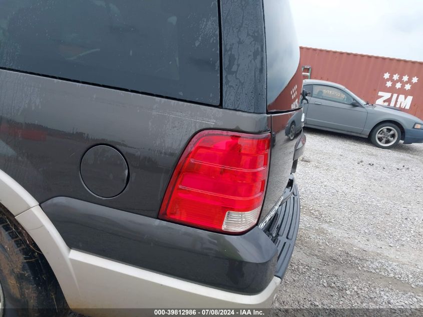 2005 Ford Expedition Eddie Bauer/King Ranch VIN: 1FMFU17505LA67396 Lot: 39812986