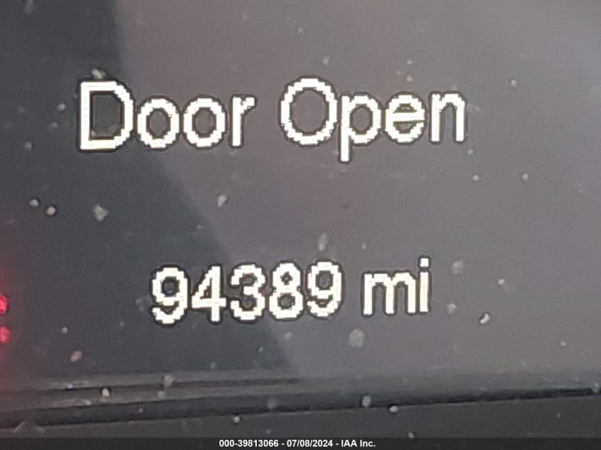 2018 Jeep Cherokee Latitude VIN: 1C4PJLCB7JD563101 Lot: 39813066