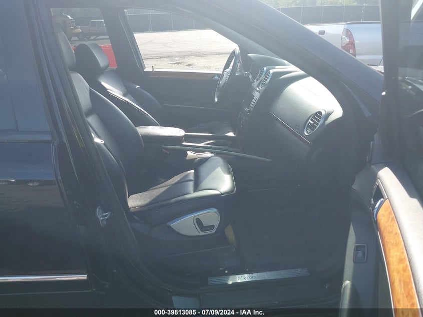 2007 Mercedes-Benz Gl 450 4Matic VIN: 4JGBF71E57A129751 Lot: 39813085