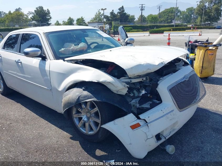 2010 Chrysler 300 Touring/Signature Series/Executive Series VIN: 2C3CA5CV2AH167928 Lot: 39813125