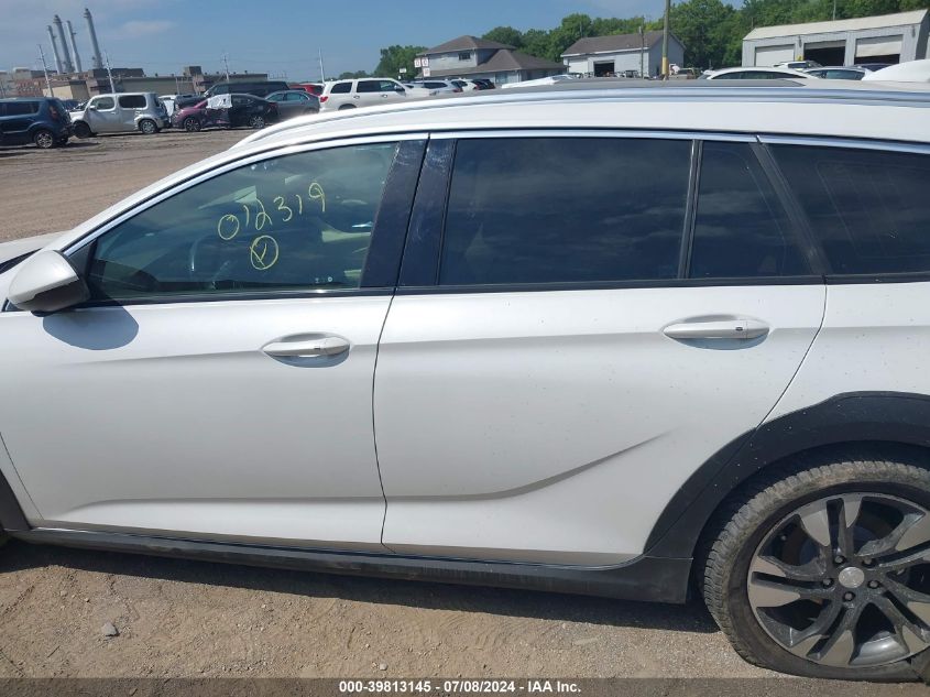 2019 Buick Regal Tourx Awd Essence VIN: W04GV8SX3K1012319 Lot: 39813145