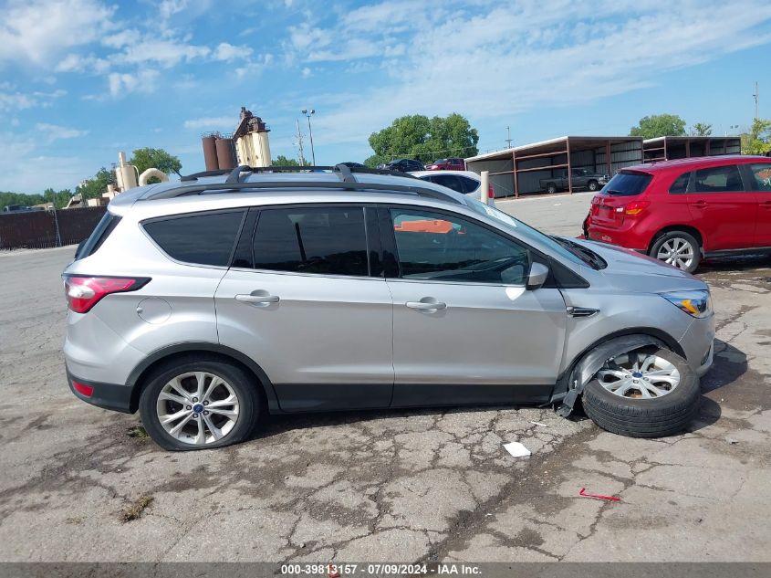 VIN 1FMCU0G91HUD84649 2017 FORD ESCAPE SE