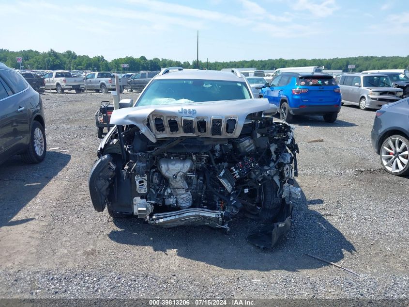 2019 Jeep Cherokee Latitude 4X4 VIN: 1C4PJMCB3KD405572 Lot: 39813206