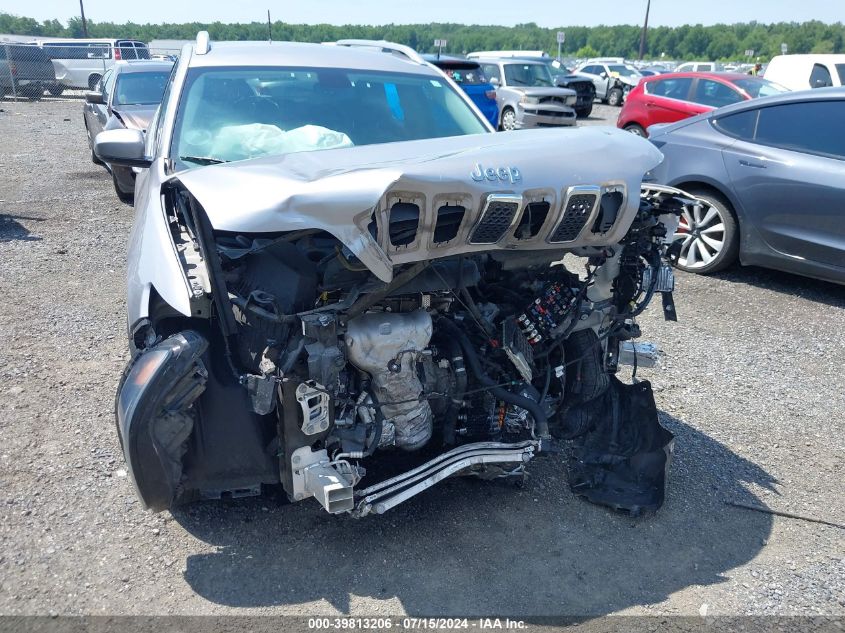 2019 Jeep Cherokee Latitude 4X4 VIN: 1C4PJMCB3KD405572 Lot: 39813206