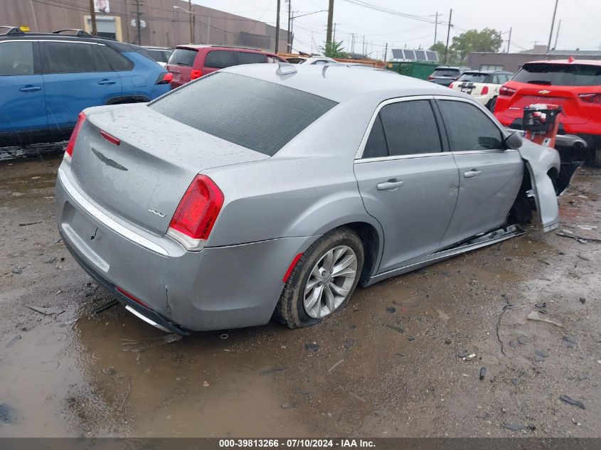 2015 Chrysler 300 Limited VIN: 2C3CCAAG2FH807005 Lot: 39813266