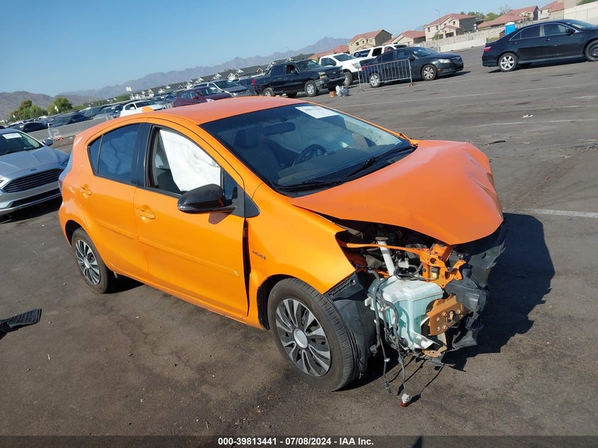 2015 Toyota Prius C VIN: JTDKDTB35F1098127 Lot: 39813441