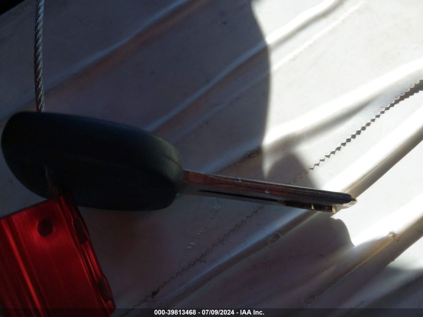 2001 Lexus Is 300 300 VIN: JTHBD182410021619 Lot: 39813468