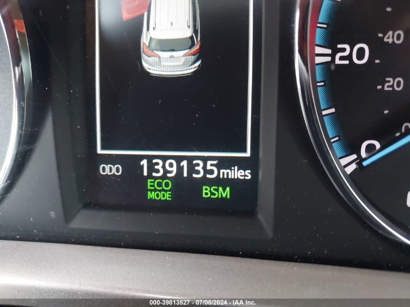 2017 Toyota Rav4 Hv Limited VIN: JTMDJREV7HD080215 Lot: 39813527