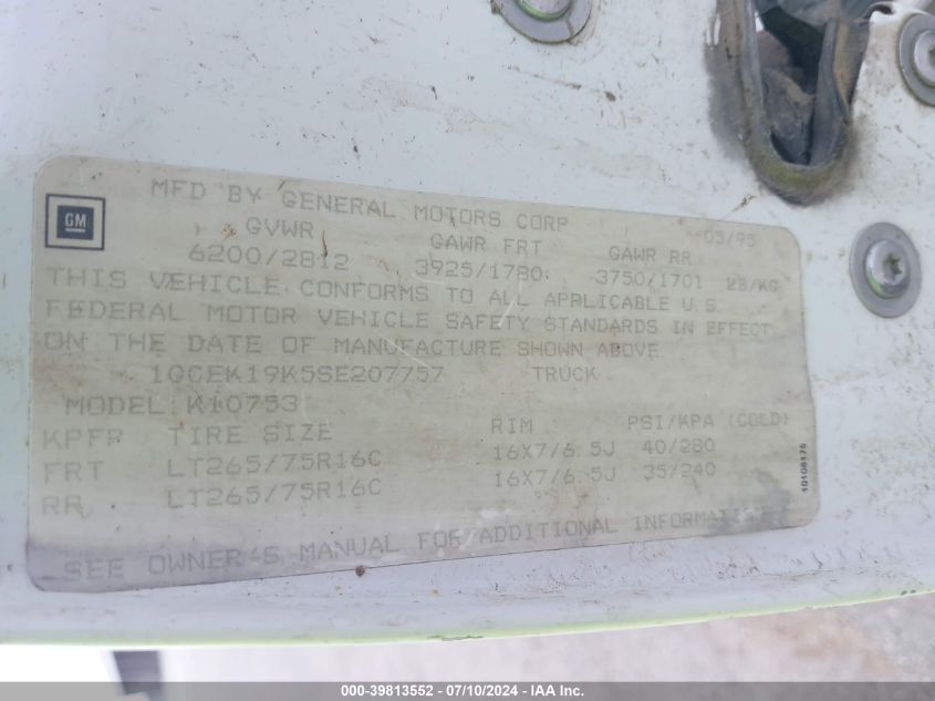 1995 Chevrolet Gmt-400 K1500 VIN: 1GCEK19K5SE207757 Lot: 39813552