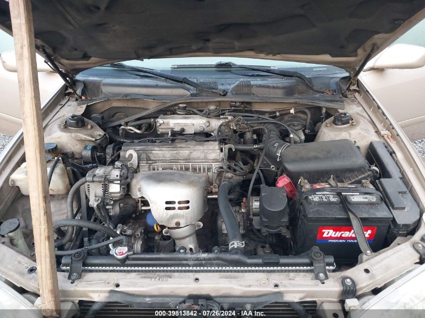 2000 Toyota Camry Le VIN: 4T1BG22K4YU003451 Lot: 39813842