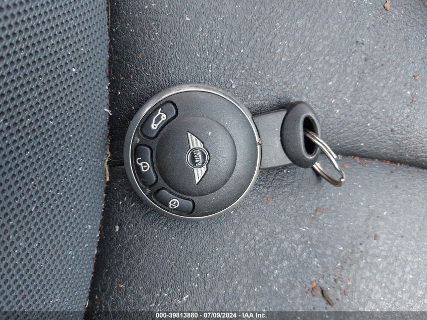 2009 Mini Cooper S Clubman S Clubman VIN: WMWMM33579TP93529 Lot: 39813880