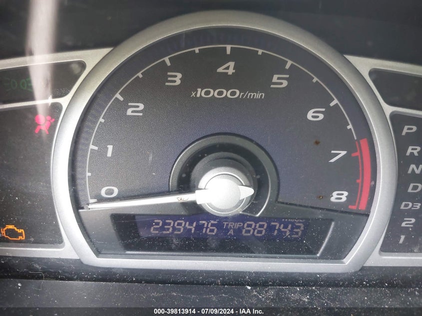 2008 Honda Civic Lx VIN: 2HGFG12618H580073 Lot: 39813914