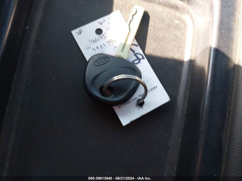 2010 Kia Optima Lx VIN: KNAGG4A86A5406145 Lot: 39813940