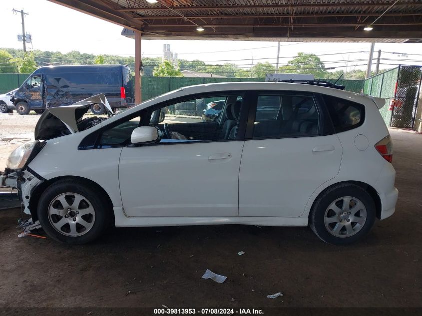 2009 Honda Fit Sport VIN: JHMGE88459C007171 Lot: 39813953