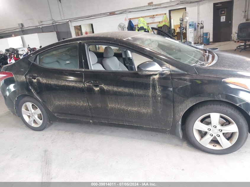 2013 Hyundai Elantra Gls VIN: KMHDH4AE0DU869042 Lot: 39814011