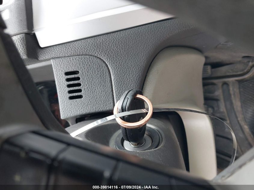 2010 Ford Fusion Se VIN: 3FAHP0HA0AR309549 Lot: 39814116