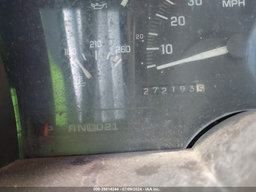 1988 Chevrolet Gmt-400 K2500 VIN: 1GCFK24K0JZ161425 Lot: 39814244