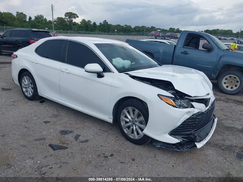 2020 TOYOTA CAMRY LE - 4T1C11AK5LU923700