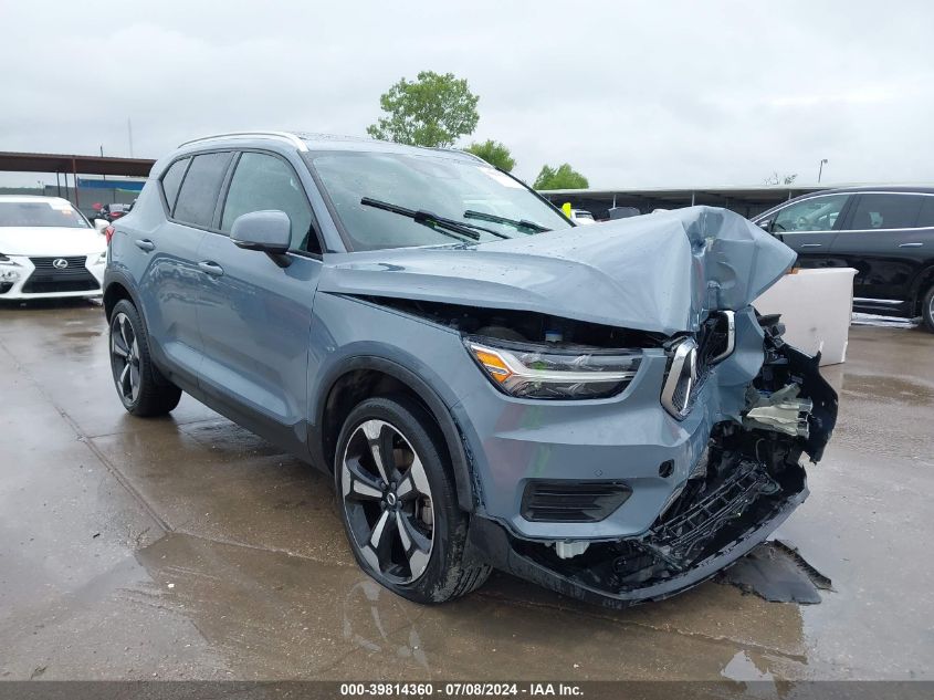 2020 Volvo Xc40 T4 Momentum VIN: YV4AC2HK8L2272136 Lot: 39814360