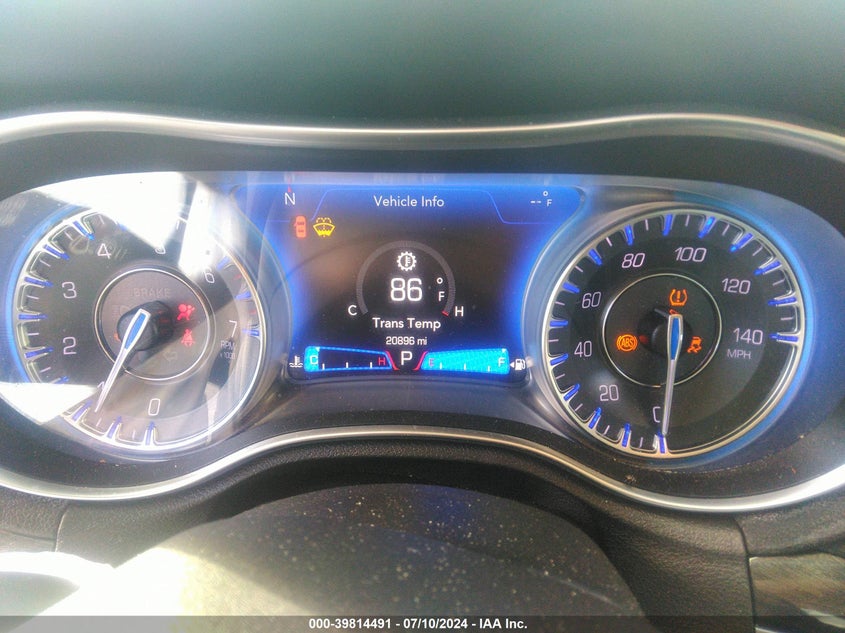 2019 Chrysler 300 Touring VIN: 2C3CCAAG4KH590194 Lot: 39814491