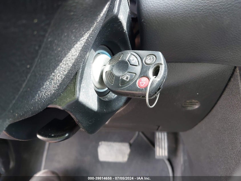 2018 Ford Focus Se VIN: 1FADP3FE3JL246399 Lot: 39814658