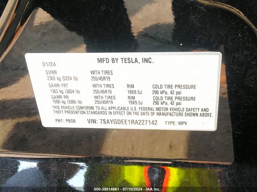 2024 Tesla Model Y Long Range Dual Motor All-Wheel Drive VIN: 7SAYGDEE1RA227142 Lot: 39814661