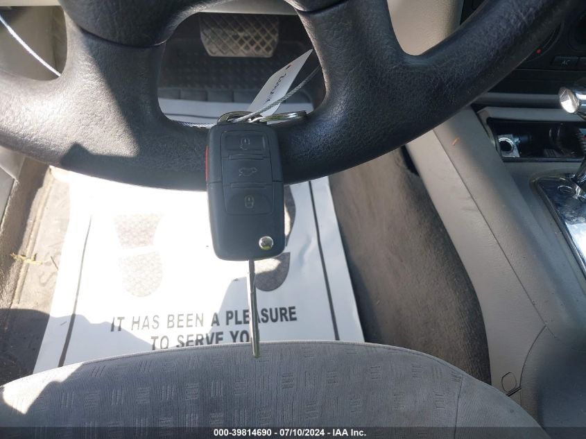 2004 Volkswagen Passat Gls VIN: WVWVD63B44E125568 Lot: 39814690