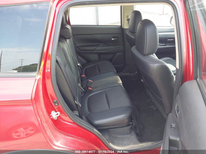 2015 Mitsubishi Outlander Se VIN: JA4AZ3A30FZ007730 Lot: 39814877