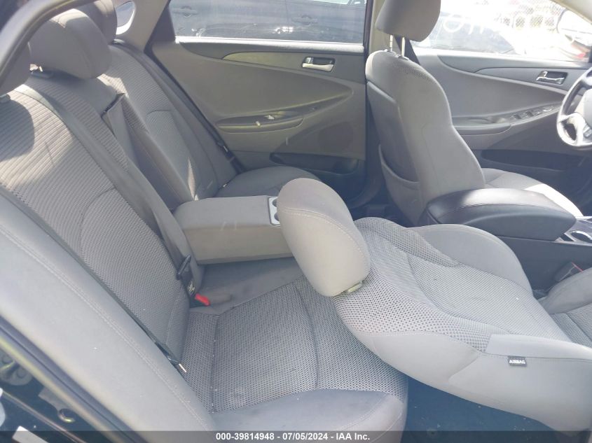 5NPEB4AC4BH007281 2011 Hyundai Sonata Gls