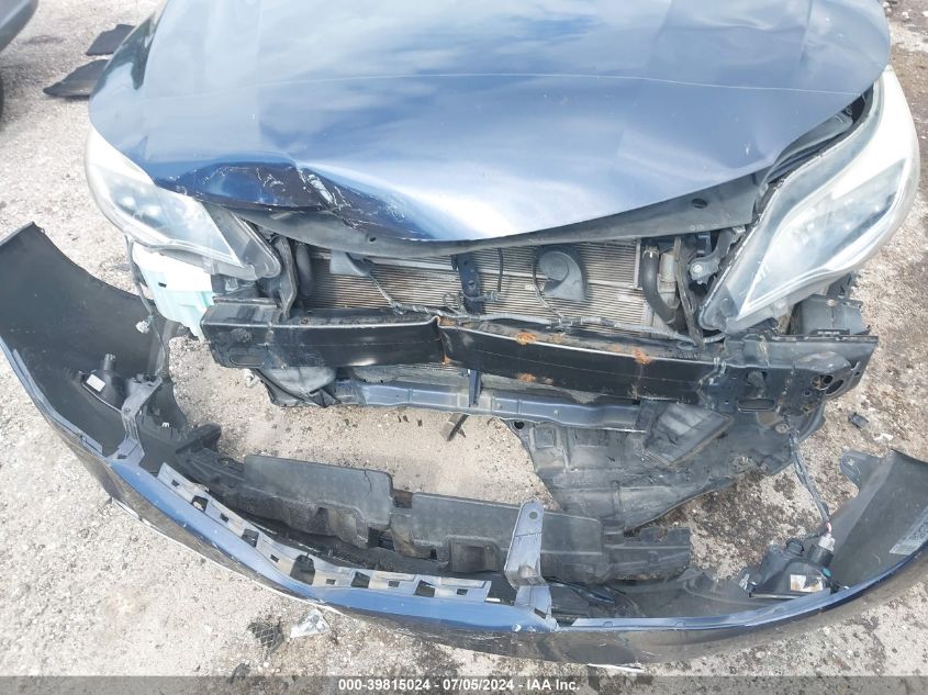 2015 Toyota Avalon Hybrid Xle Touring VIN: 4T1BD1EB4FU048031 Lot: 39815024