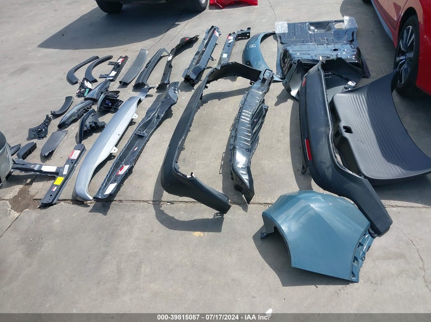 2024 HONDA HR-V 2WD SPORT/2WD SPORT W/O BSI - 3CZRZ1H55RM747181