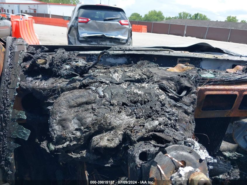 2002 Chevrolet Venture Plus VIN: 1GNDX03E22D238195 Lot: 39815187