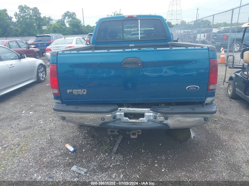 2002 Ford F-250 Lariat/Xl/Xlt VIN: 1FTNX20F92EA90840 Lot: 39815202