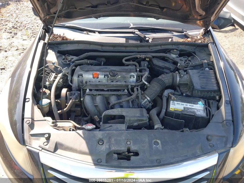 2011 Honda Accord 2.4 Ex VIN: 1HGCP2F78BA024621 Lot: 39815281