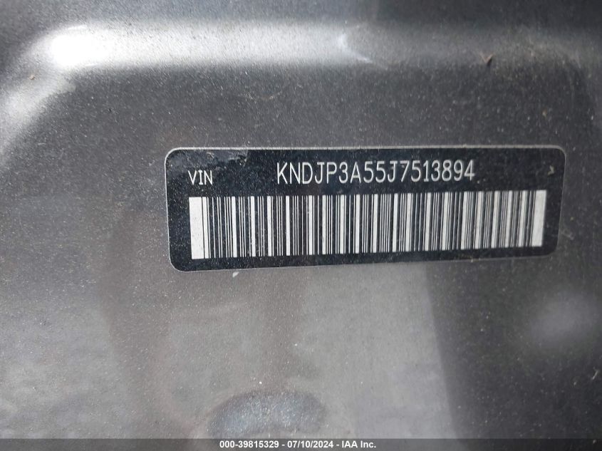 KNDJP3A55J7513894 2018 Kia Soul +